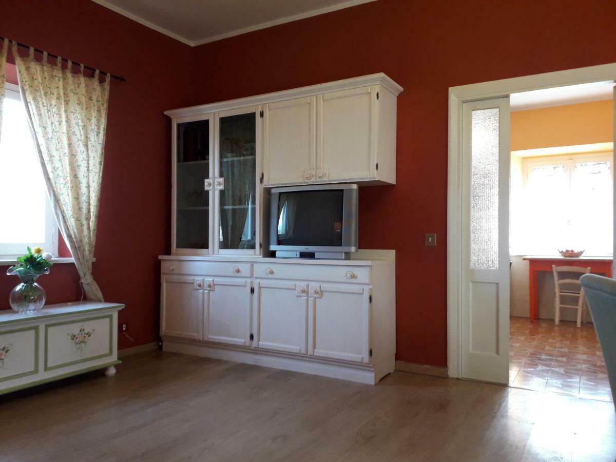 Alle Preci Country House Santa Restituta Екстер'єр фото