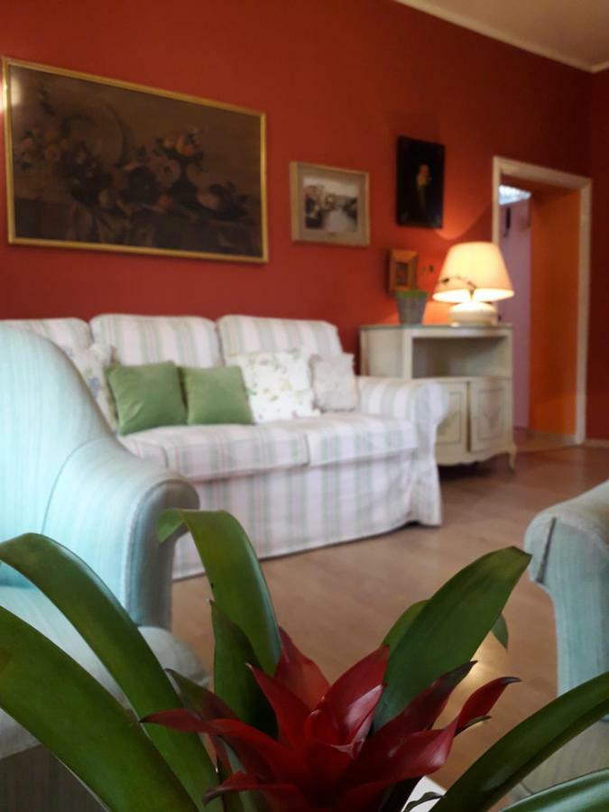Alle Preci Country House Santa Restituta Екстер'єр фото