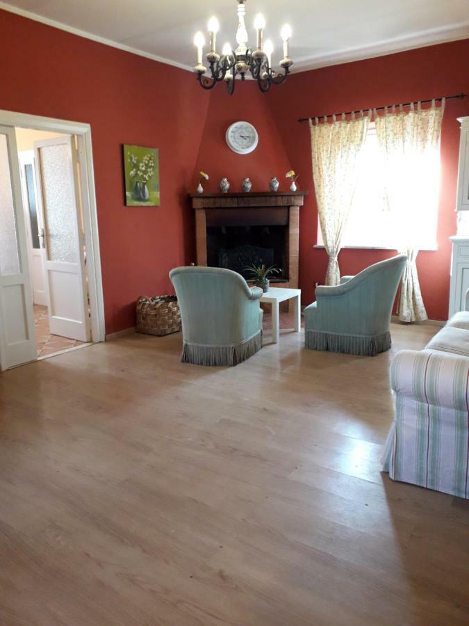 Alle Preci Country House Santa Restituta Екстер'єр фото