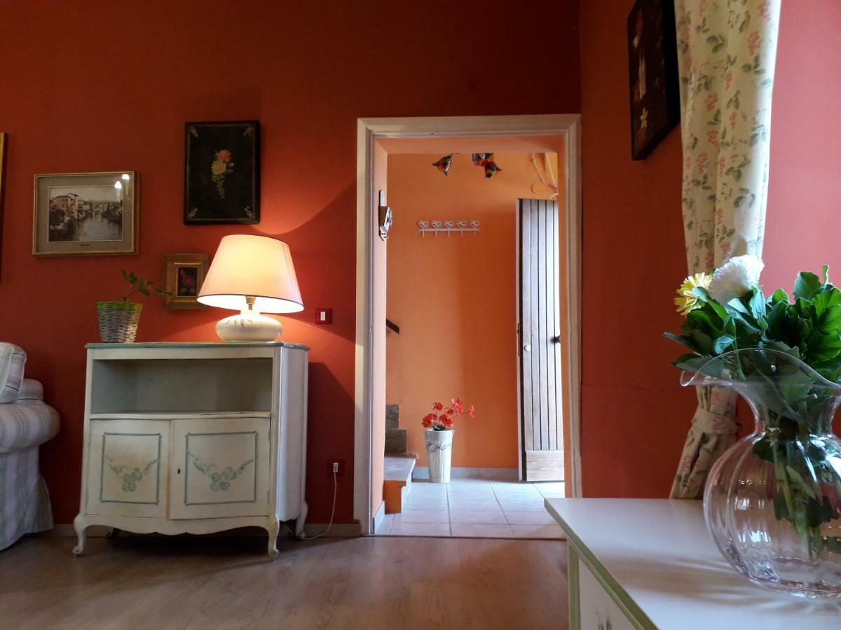 Alle Preci Country House Santa Restituta Екстер'єр фото