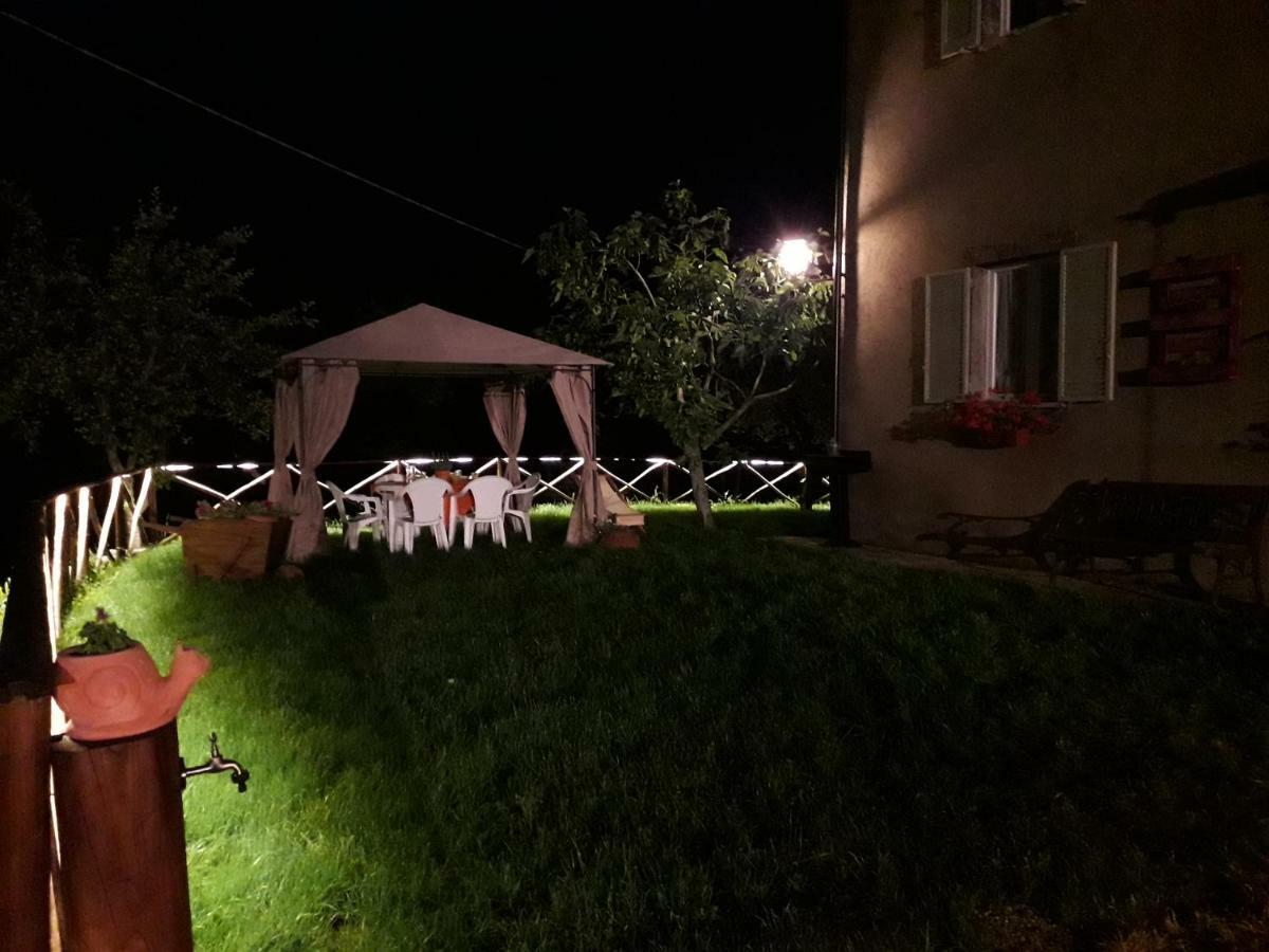 Alle Preci Country House Santa Restituta Екстер'єр фото