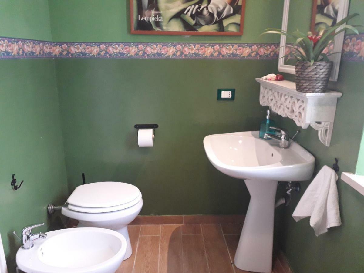 Alle Preci Country House Santa Restituta Екстер'єр фото